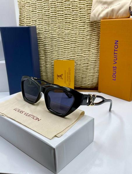 نظاظر شمسية LOUIS VUITTON – أناقة بلا حدود