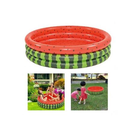 B.Piscine Fun pour Enfants: Plaisir à Trois Niveaux