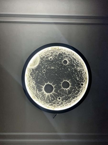 moon light-lune brillante