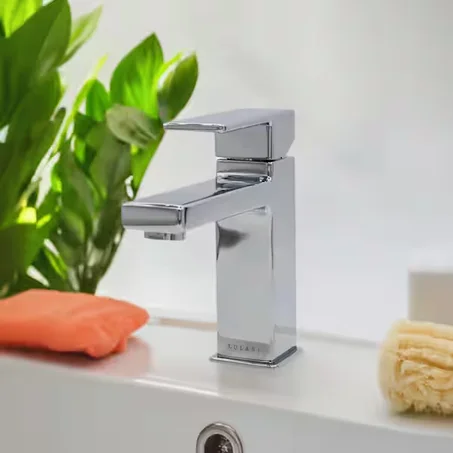 Robinet Chromé Design Moderne