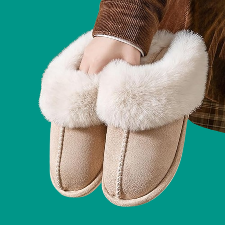 نعال رجالية من القطن السميك الدافئ للشتاء أحذية مسطحة داخلية عصرية للخروج نعال منزلية سميكة للرجال للخريف والشتاء