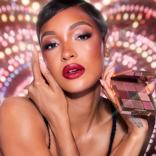 Charlotte Tilbury LIMITED EDITION!PILLOW TALK BEAUTYVERSE LOVE PALETTELIMITED EDITION EYESHADOW PALETTE