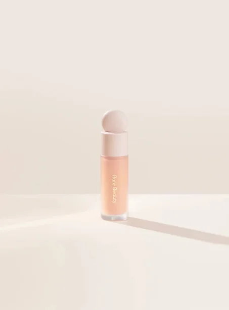 كونسيلر  خفيف و مرطب من رير بيوتي Liquid  Concealer RARE BEAUTY