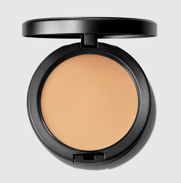باودر مضغوطه من ماك  Studio Fix Powder Plus Foundation