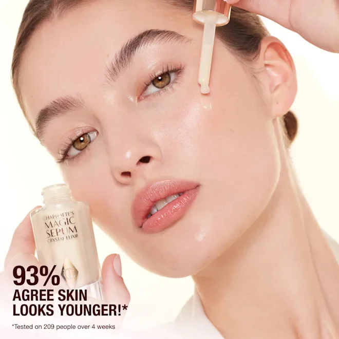 Charlotte Tilbury CHARLOTTE'S MAGIC SERUM CRYSTAL ELIXIRسيروم شارلوت تيلبري ماجيك سيروم كريستال إليكسير – لترطيب عميق، إشراقة طبيعية وتقليل مظهر التجاعيد