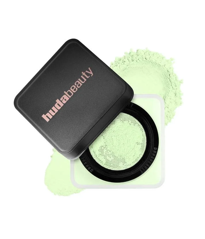 Huda Beauty Easy Bake Loose Baking & Setting Powder is