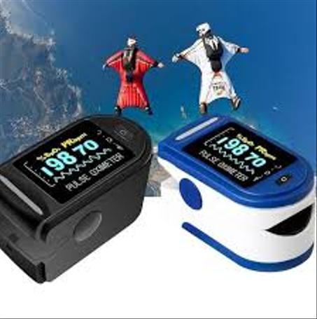Wholesale Practical Fingertip Pulse Oximeter and Oxygen Saturation Monitor CHEAPEST PLUS Electric Power Source