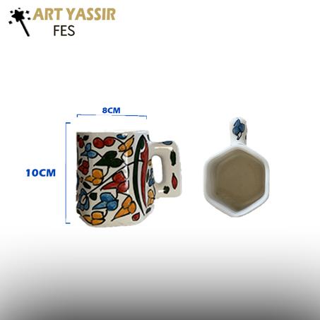 Tasse hexagonale traditionnelle marocaine en céramique