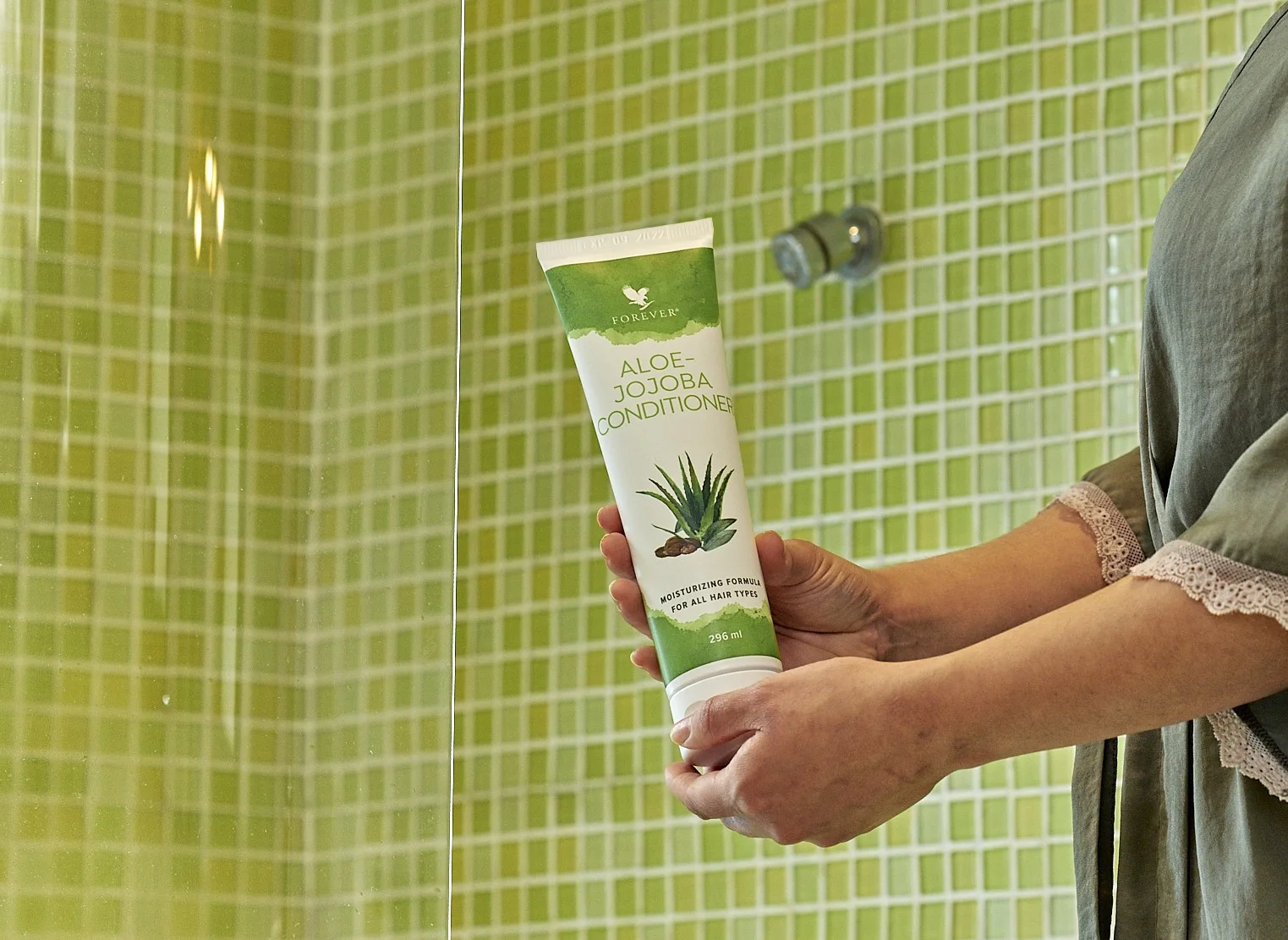 - Aloe-Jojoba Conditioning Rinse