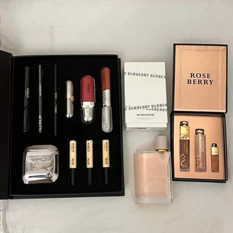 Pack Beauté Premium KIKO + Burberry Her + Rose Berry – Offre Exclusive