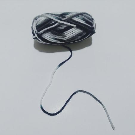 Fil de laine doux 45 Gr - multi colorés