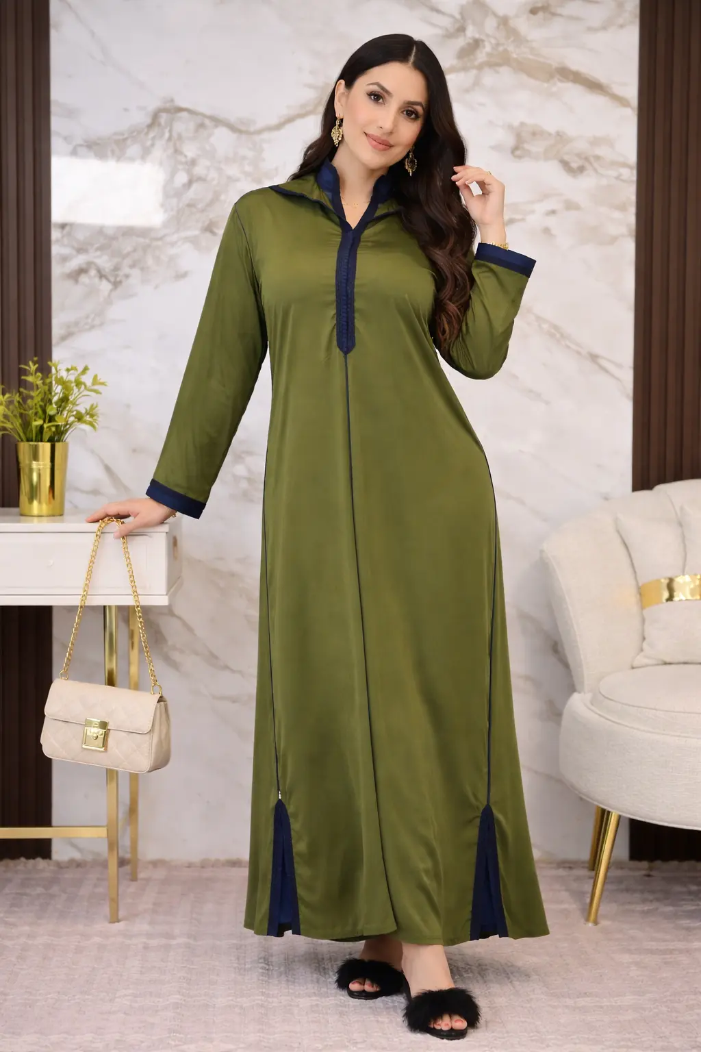 جلابة ( قطعتين) تألّقي بهيبة الحضور ✨