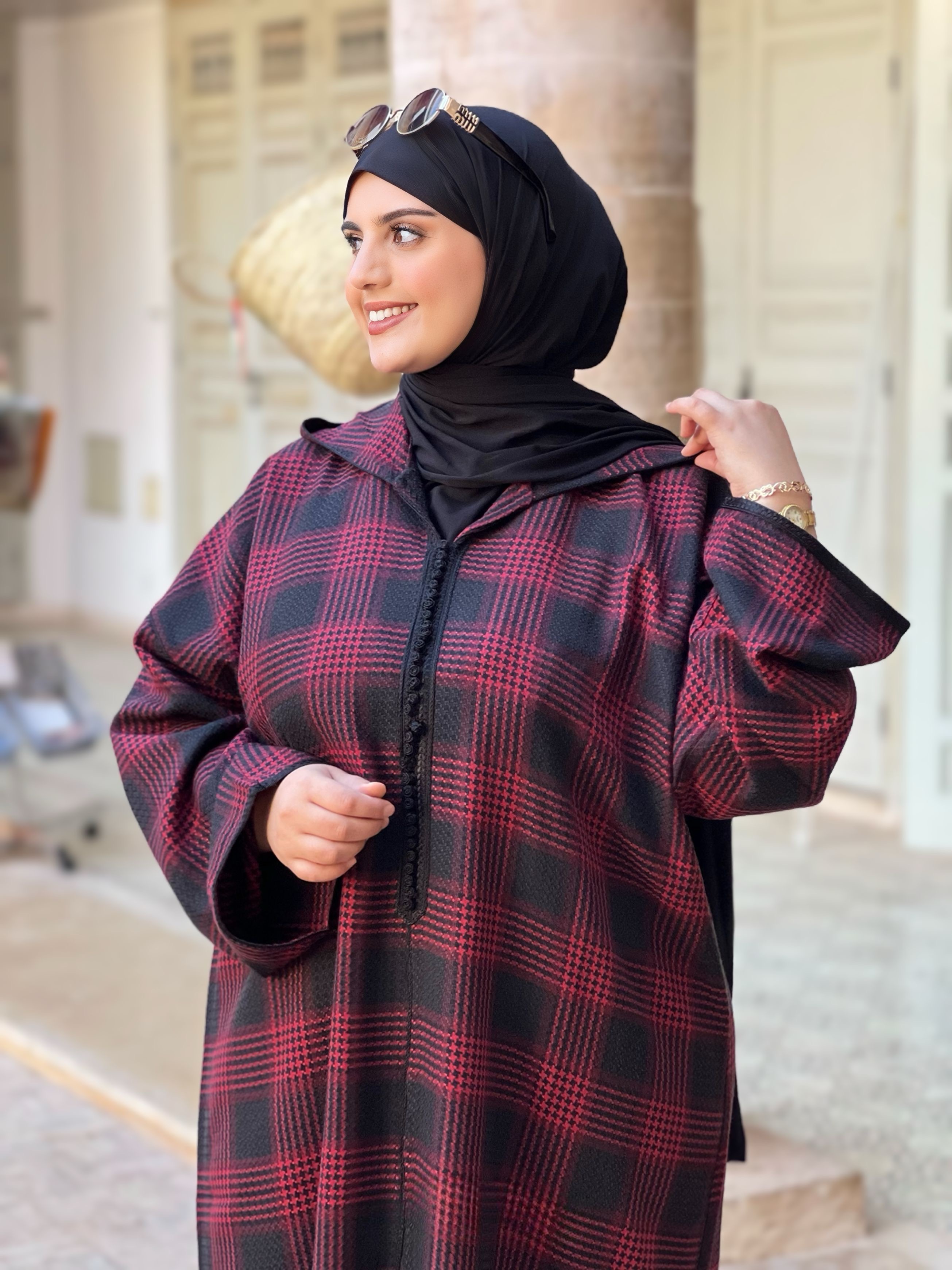 جلابة مغربية معمولة بإتقان