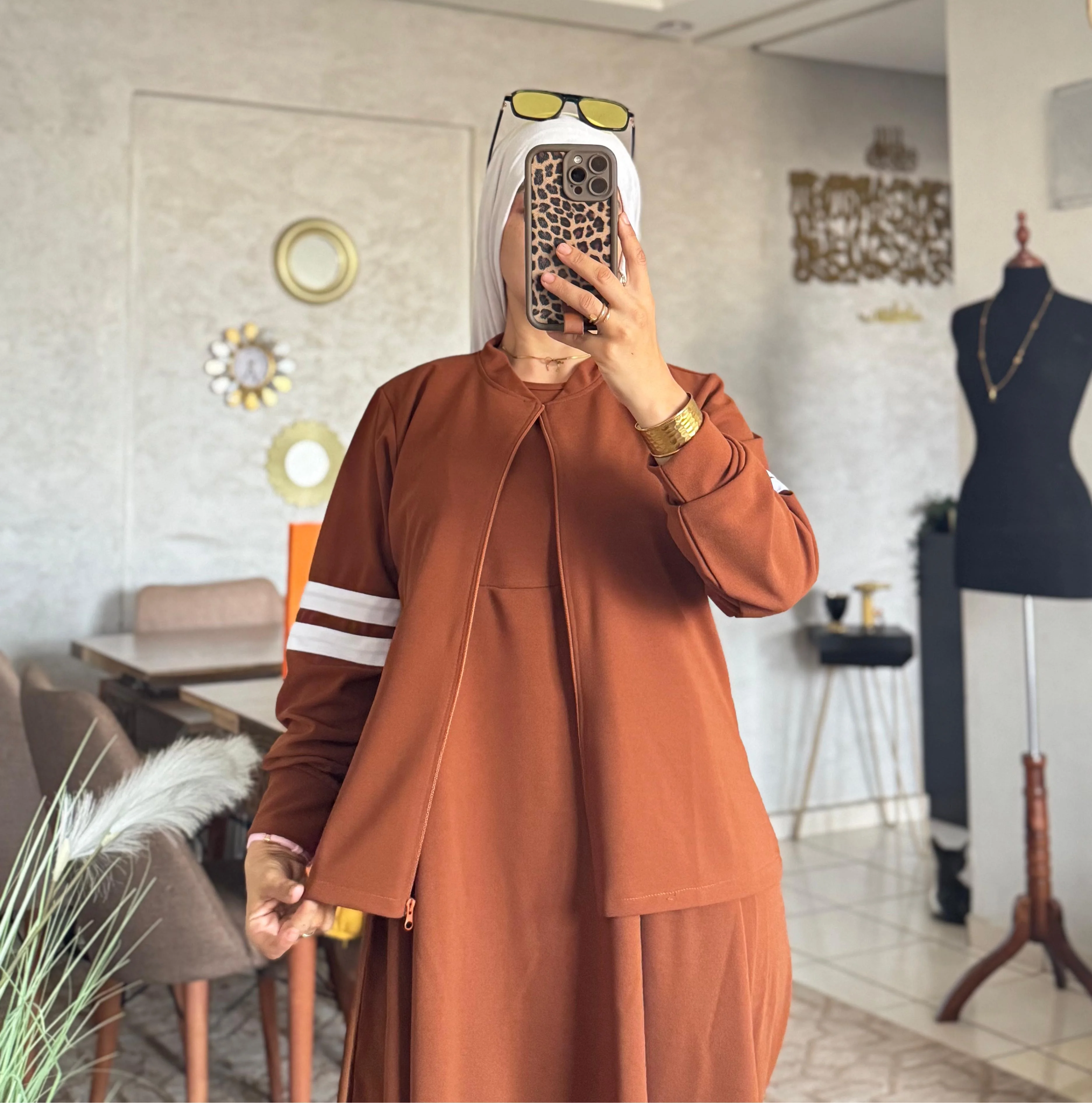 فستان كلوش مع فيست