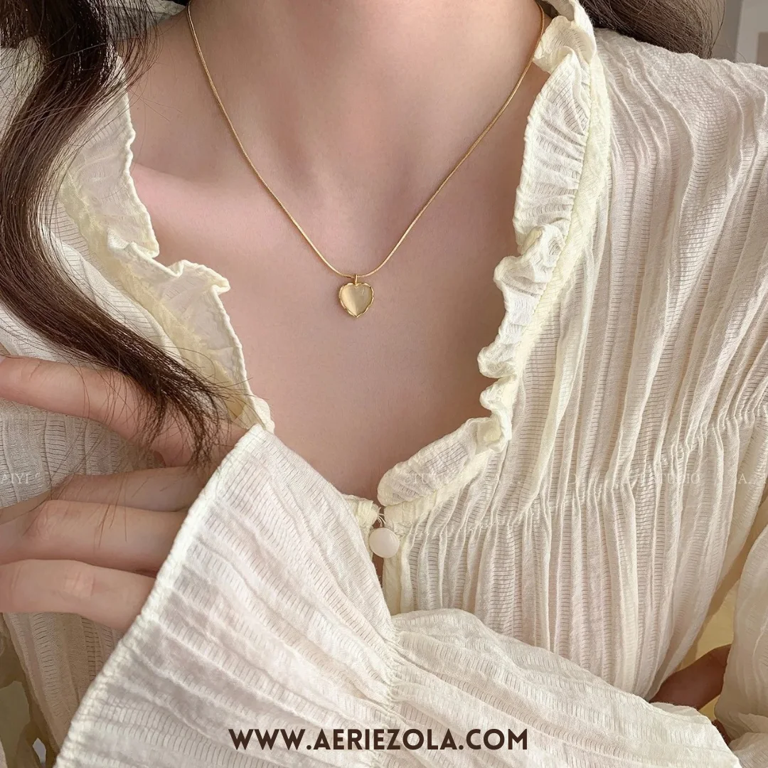 Sleek Heart Ensemble Necklace