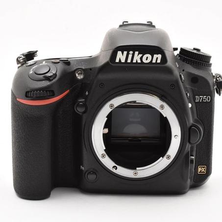 Nikon D750 – Reflex plein format polyvalent