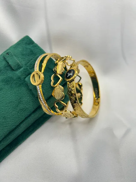 براسلي ثلاثي من ثلاثة اشكال acier inoxydable