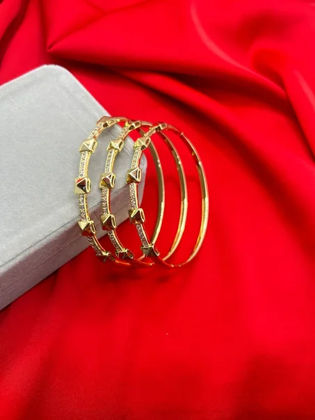 براسلي ثلاثي من شكل واحد acier inoxydable