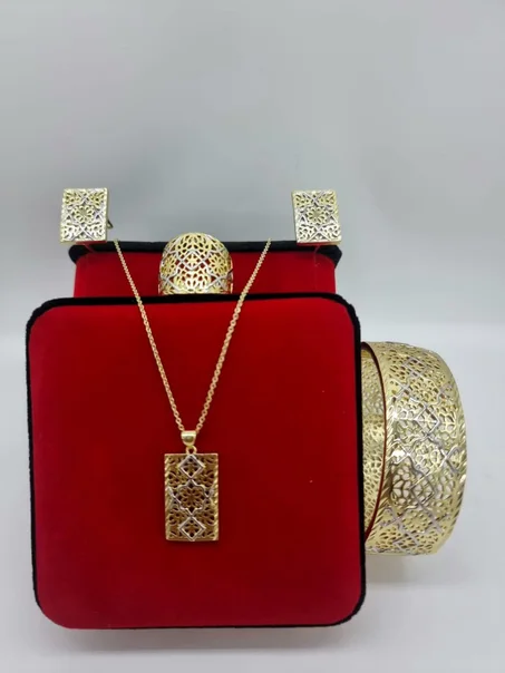 اونصومبل براسلي و سنسلة و الحلقات وخاتم