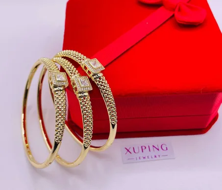 براسلي ثلاثي من شكل واحد acier inoxydable