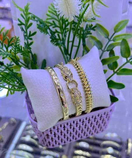 براسلي ثلاتي