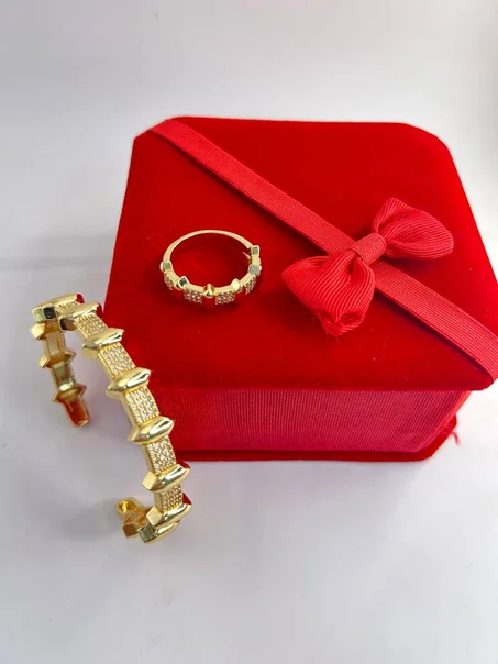 براسلي وخاتم