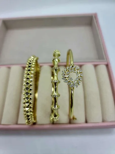 براسلي ثلاثي من ثلاثة e acier inoxydable