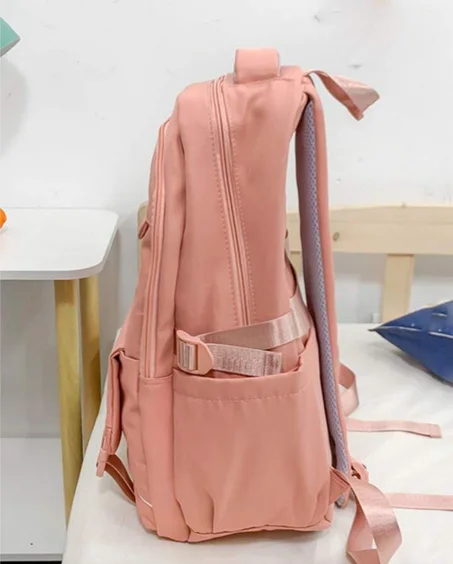 محفظة دخول مدرسي