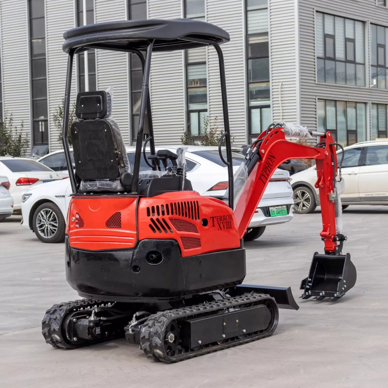 4,000 lbs Terror XVIII Mini Excavator, EPA Certified KUBOTA D902 Diesel Machine