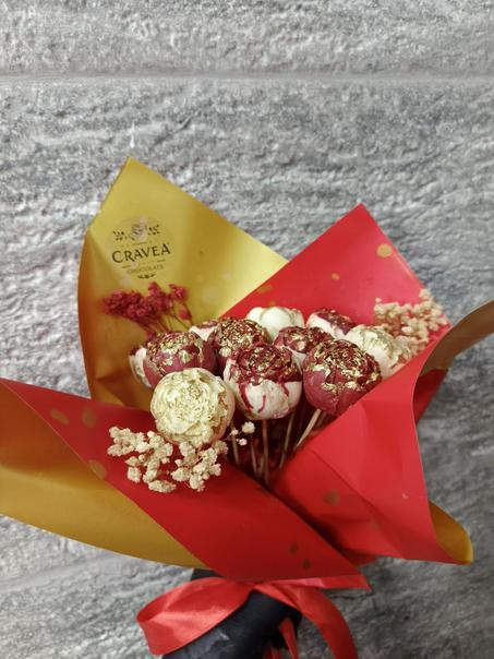 Bouquets des fleurs en chocolat fourré-fête-amour