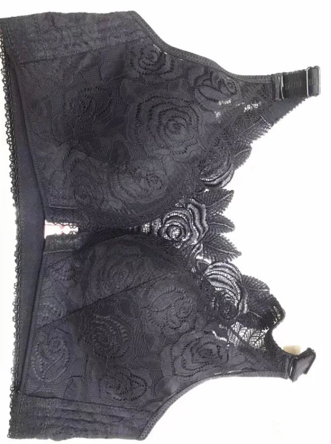 Front Slit Bra حمالة صدر بفتحة أمامية