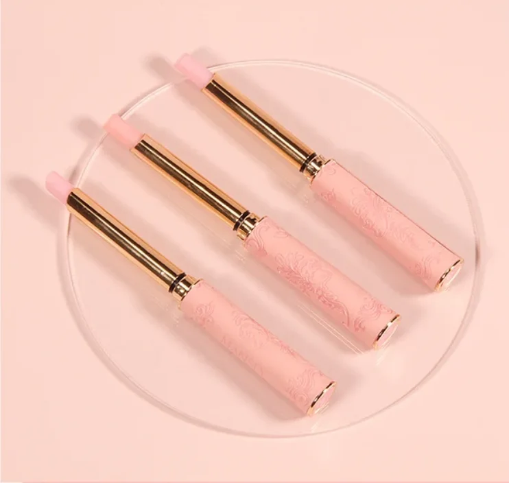 Warm Lipstick أحمر الشفاه دافئ متغير اللون