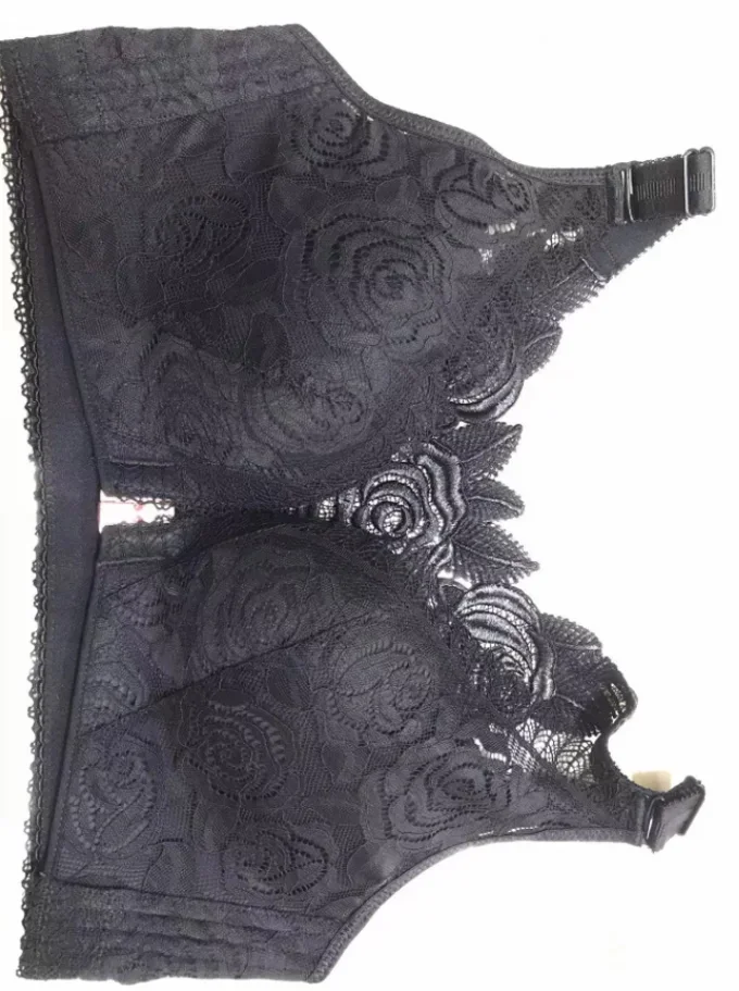 Front Slit Bra حمالة صدر بفتحة أمامية