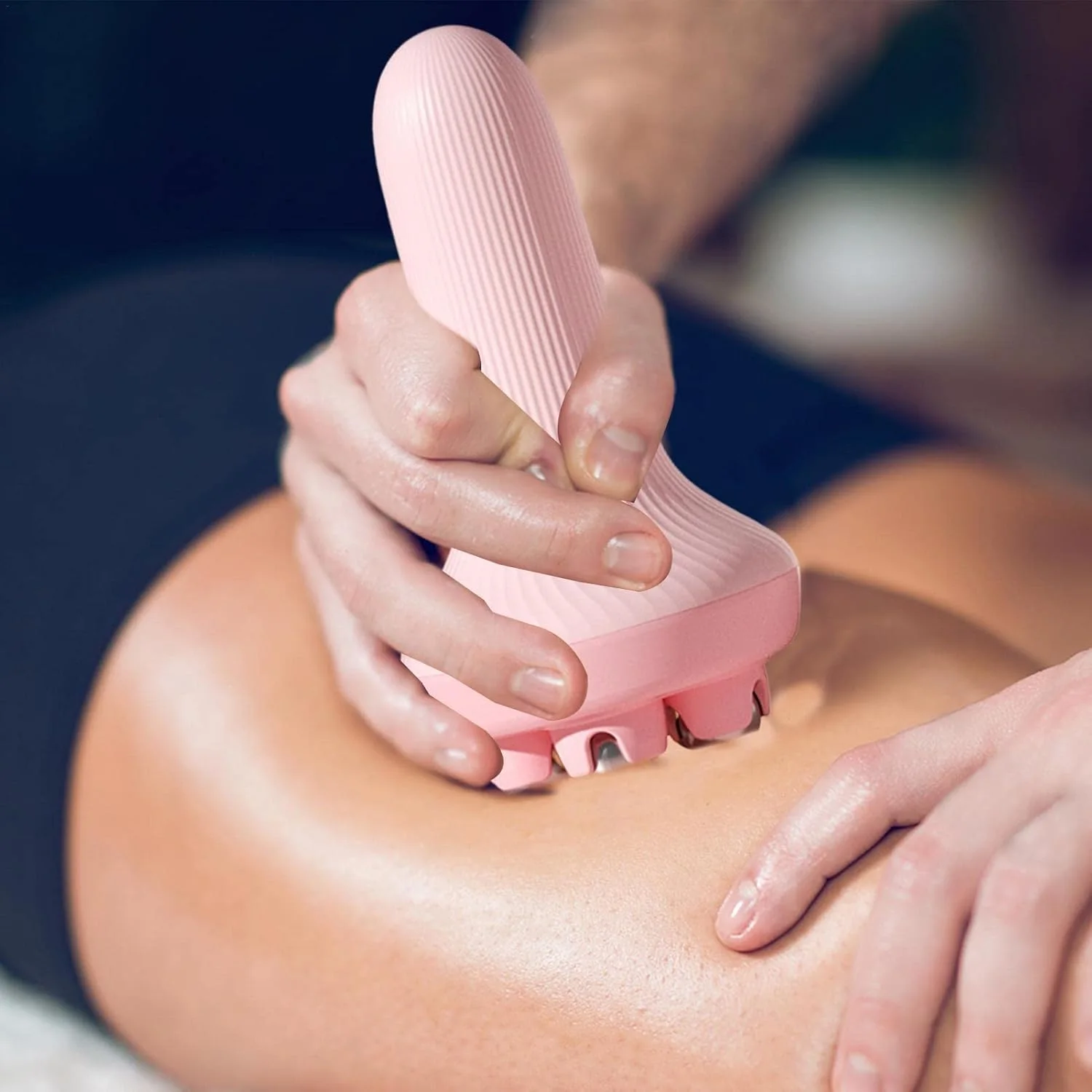 Multi-use massager مدلك متعدد الاستخدامات