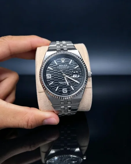 ROLEX LAND_DWELLER