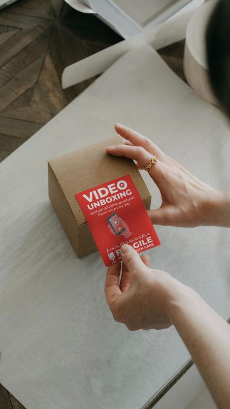 Etiquette Video Unboxing