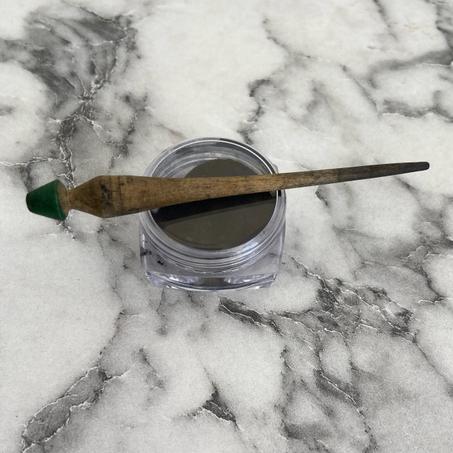 كحل بلدي طبيعي بنواة التمر