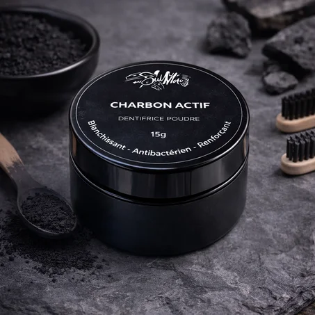 Dentifrice au charbon