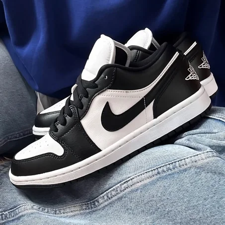 Nike Air Jordan 1 Low Panda