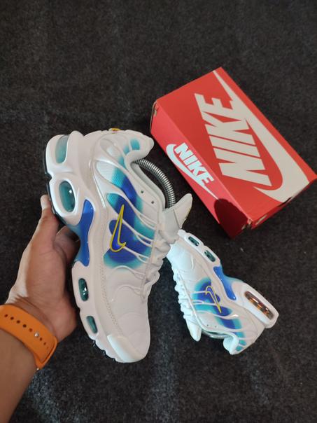 NIKE TN