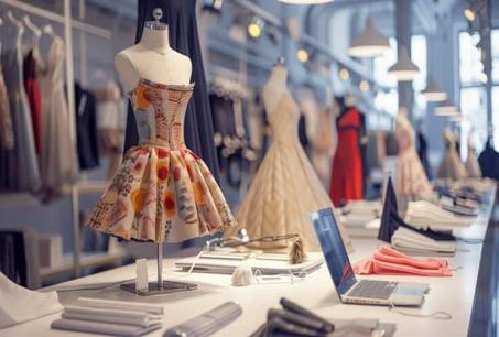 الأزياء النسائية