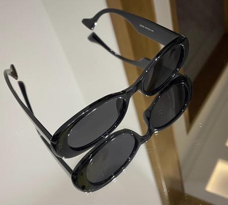 lunette de soleil Prada