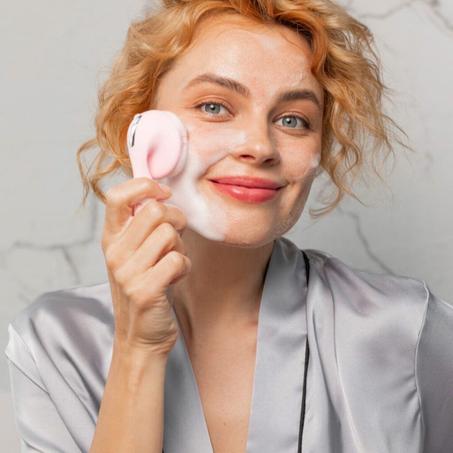 الفرشاة الأنيقة  للتدليك والتنظيف العميق وإزالة الشيخوخة