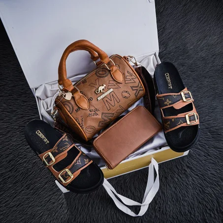 ✨ : طقم نسائي أنيق 👡👜