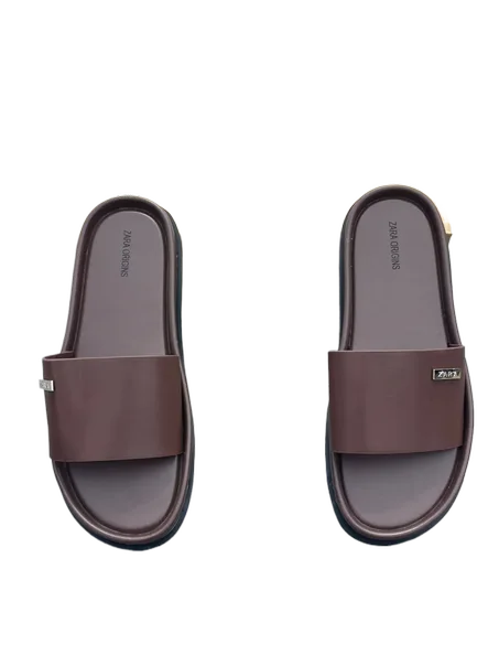 Mules / Claquettes — Marron (cuir foncé)