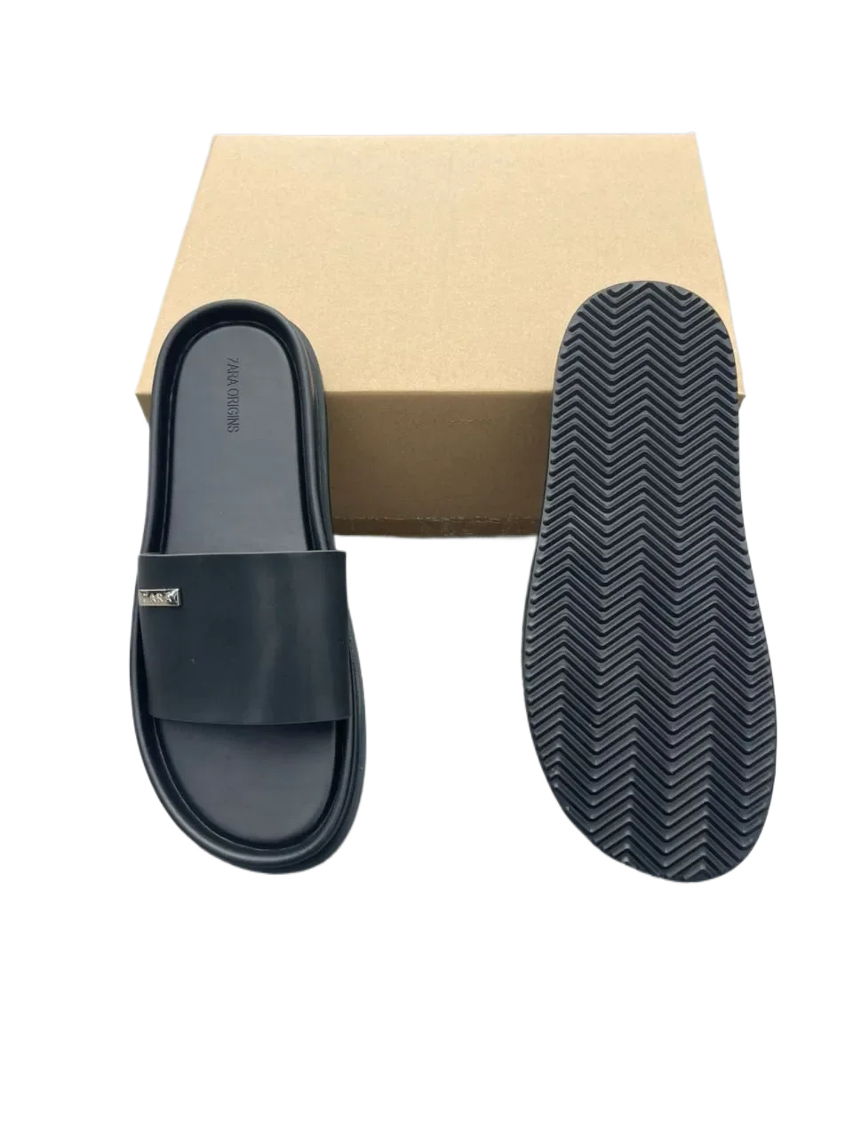 Mules slides homme noires — confortables, minimalistes et faciles à enfiler.