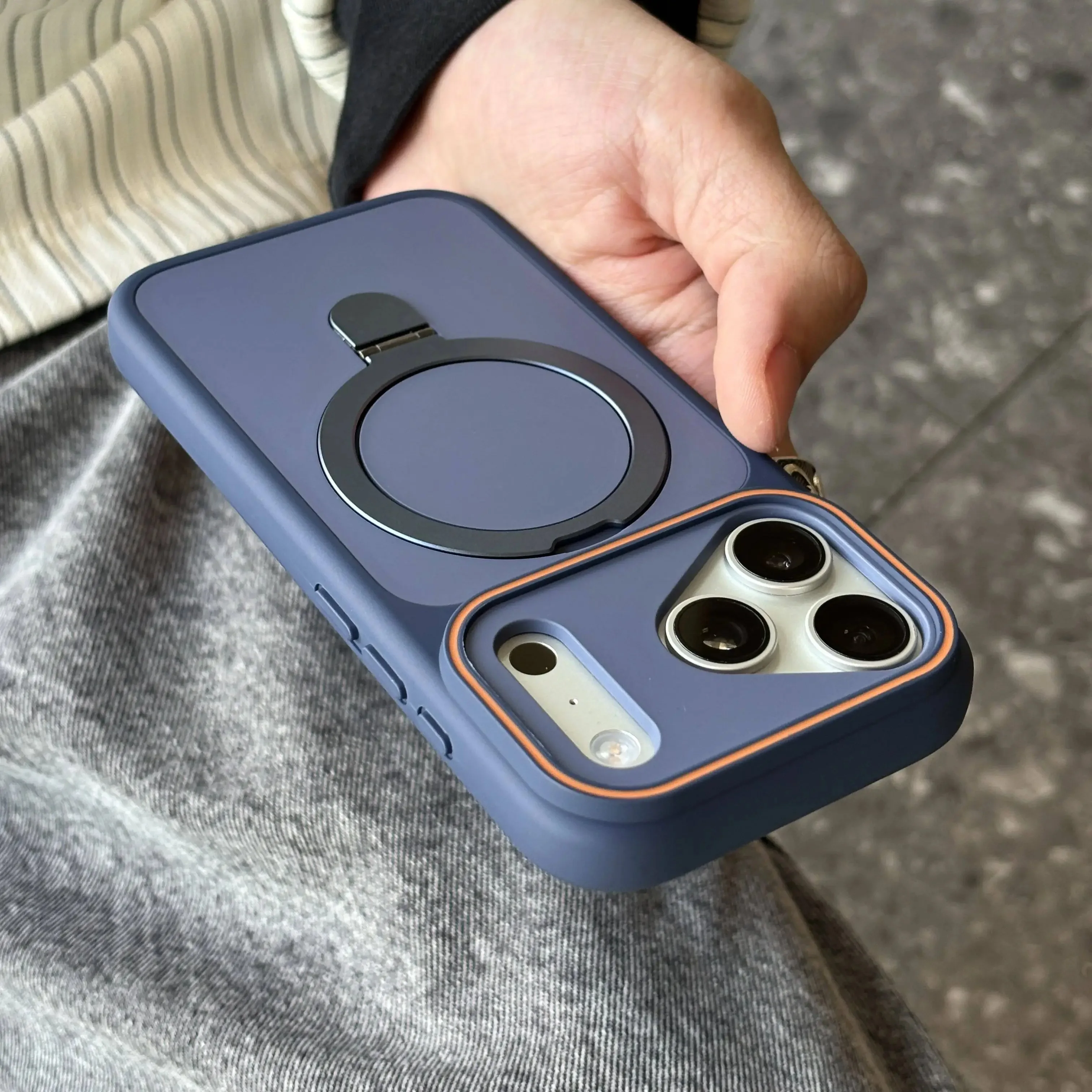 Shockproof Bumper Matte Kickstand Holder Case for iPhones