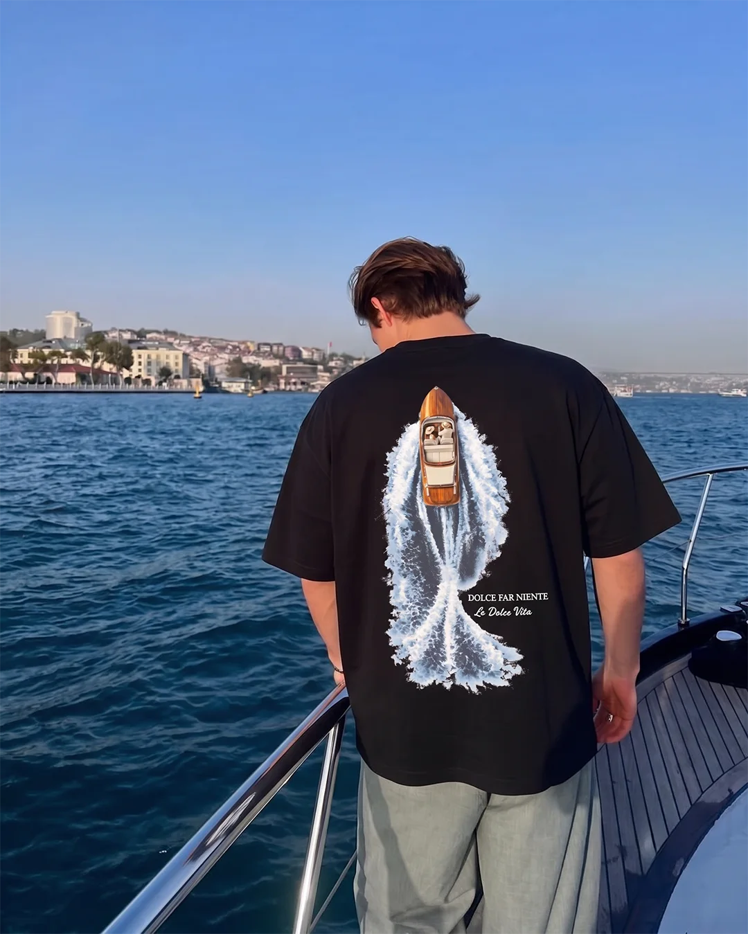 YACHT CLUB  t-shirt