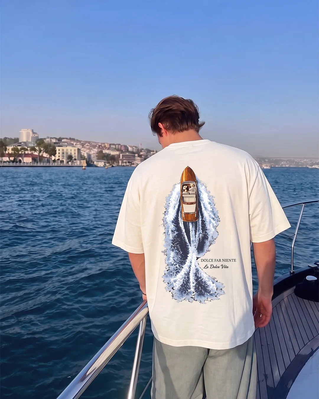 YACHT CLUB  t-shirt