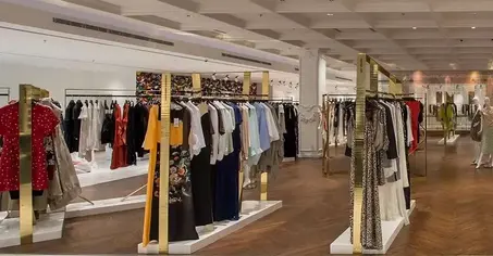 ملابس النساء